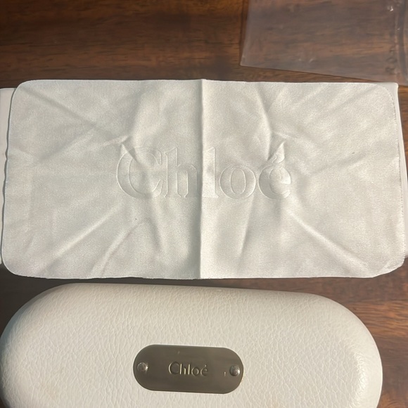 Chloe oversized Sunglasses - Picture 6 of 8